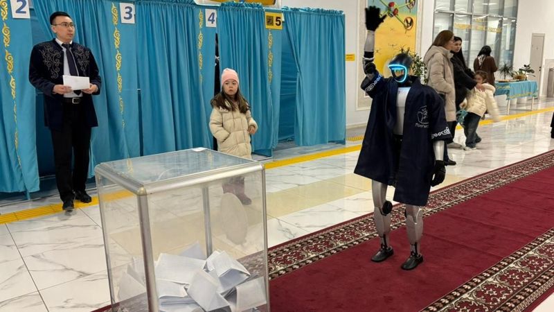 Праздничная атмосфера и высокая активность: как прошёл референдум в Мангистау