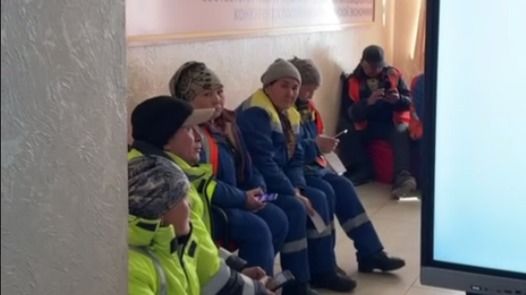 На участке №101 в Алматы массово проголосовали сотрудники "Алматы тазалык"