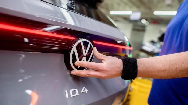 Volkswagen сократит 50 тысяч рабочих мест 