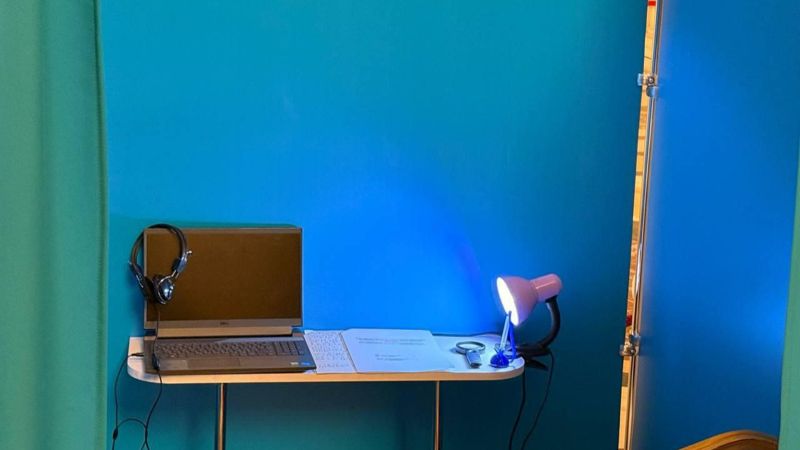 Как на референдуме выглядят кабины для незрячих и глухонемых