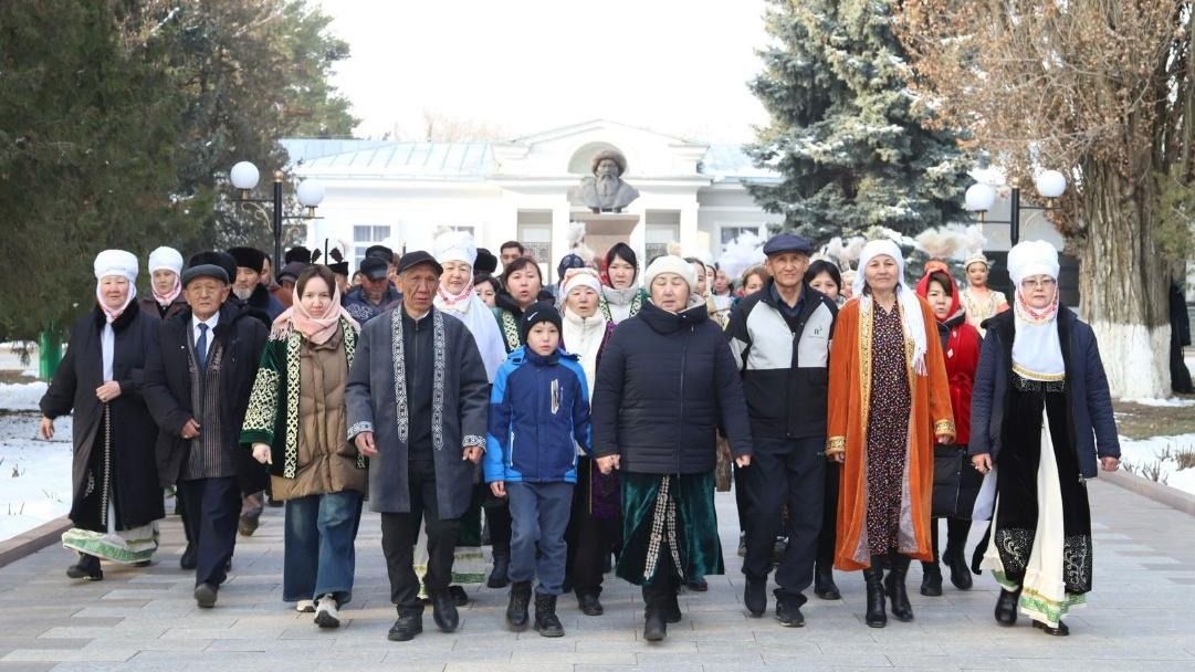 Жители села Жамбыл