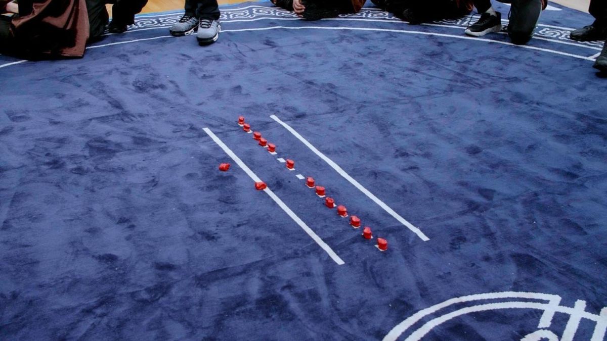 Игра в асык