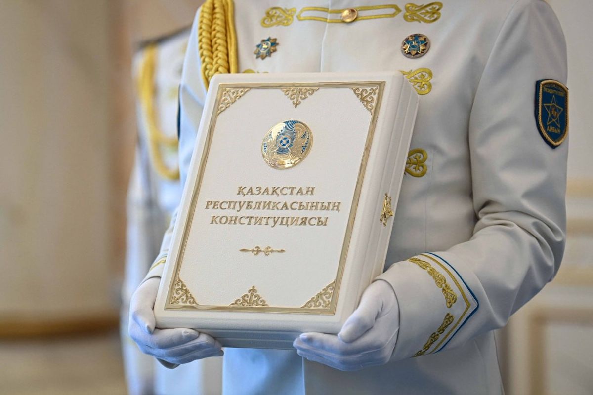 Новая правовая система позволяет Токаеву баллотироваться на выборах
