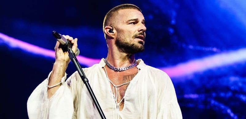 Рики Мартин едет в Алматы: казахстанцы уже считают расходы