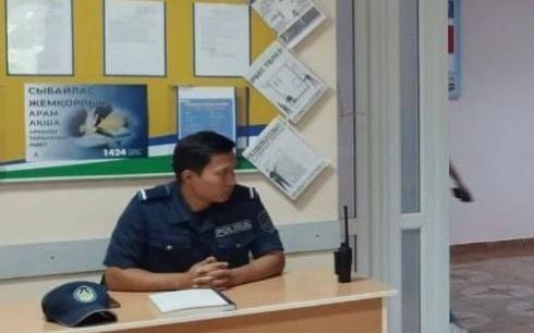 Журналистка Ботагоз Омарова по-прежнему находится в отделении полиции в Астане