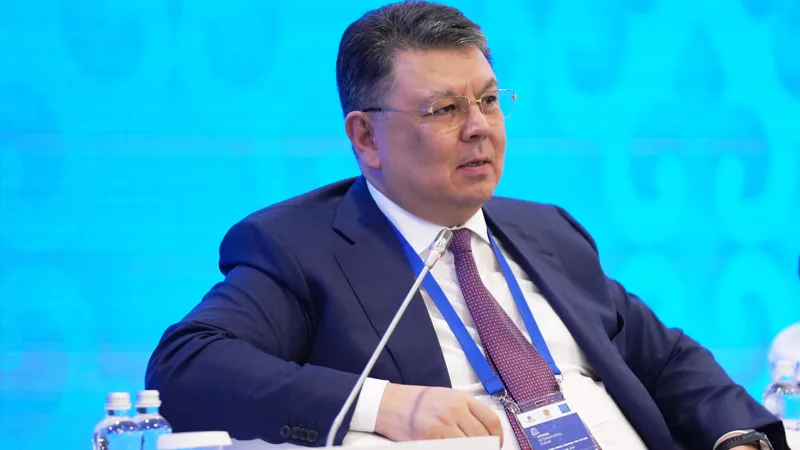 Канат Бозумбаев