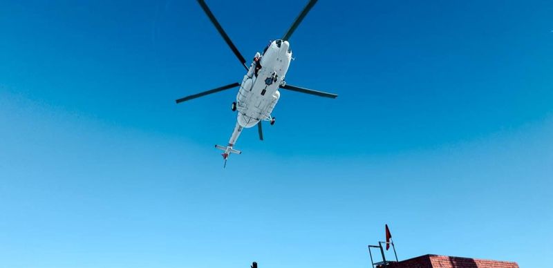 Новорождённых двойняшек экстренно доставили в Павлодар вертолётом МЧС