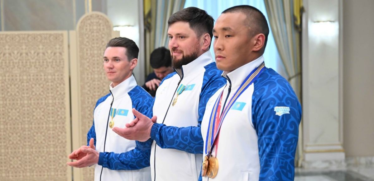 Спортсмены
