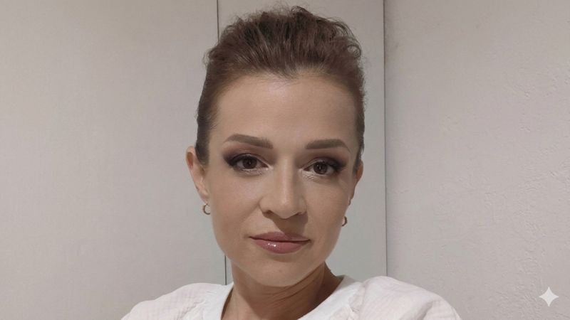 В Алматы допрашивают журналистку Александру Алёхову