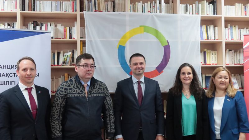 Франкофонная весна пришла в Алматы