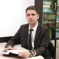 Олег Чернов