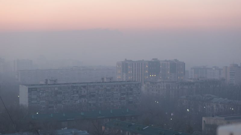 Канализация, вода и ямочный ремонт – аким о проблемах Алатауского района Алматы