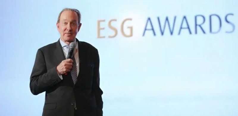 У главы Air Astana Питера Фостера – последний рабочий день