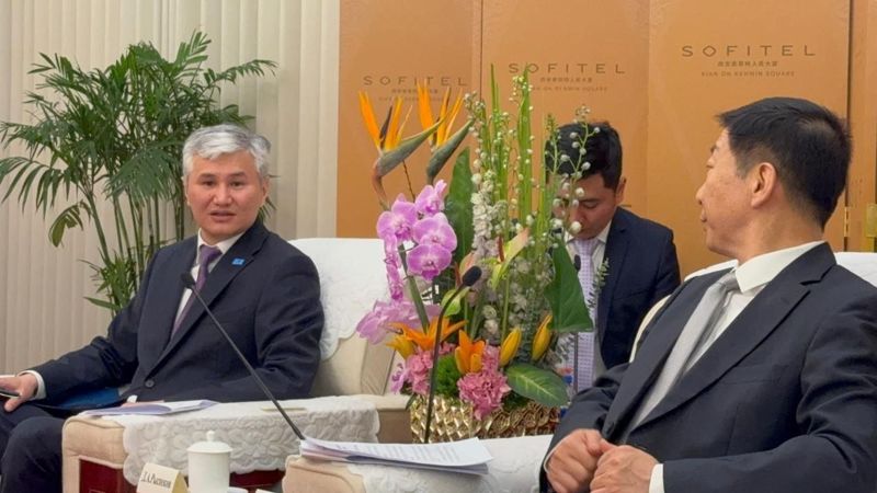 Аким Улытауской области провёл встречу с руководством китайской провинции Шэньси