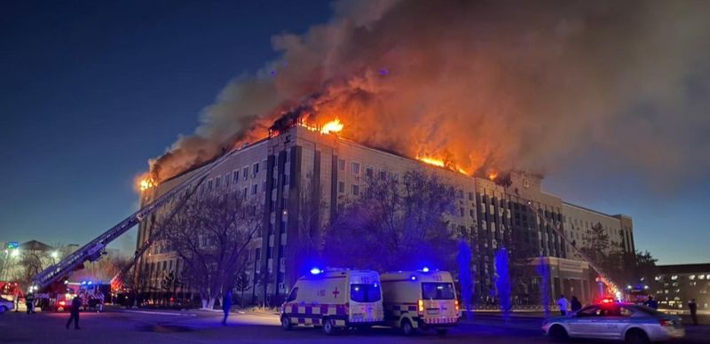 Часть сотрудников акимата Актюбинской области переведут на удалённый режим работы после пожара