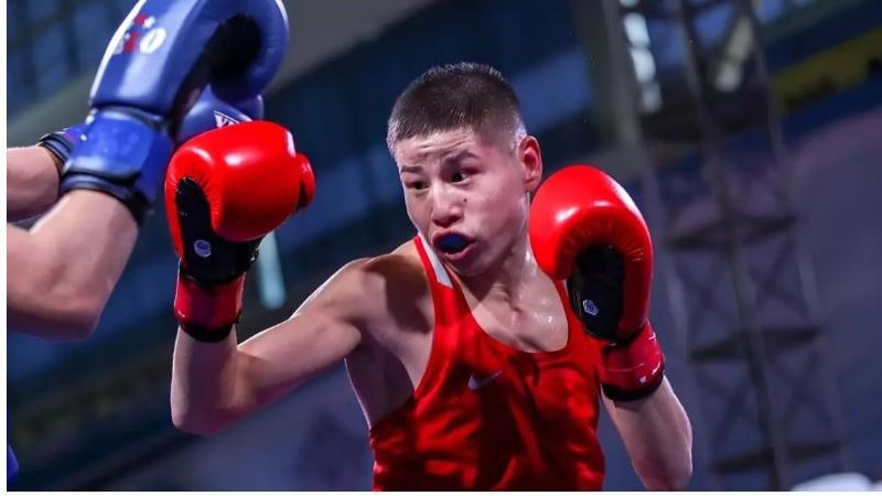 Боксёр Оразбек Асылкулов завоевал золотую медаль чемпионата Азии