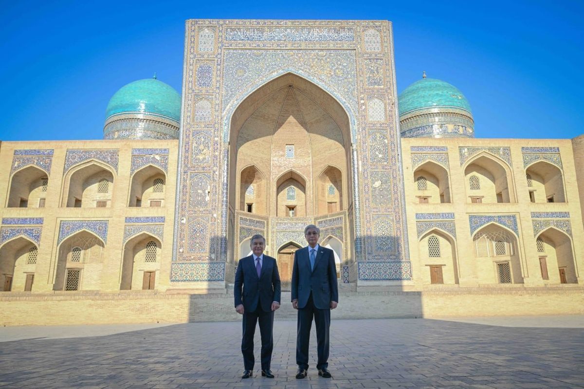 Визит в Узбекистан