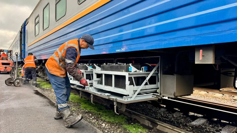 Подготовка пассажирских вагонов к лету