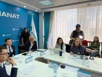 "Не тратьте на собак ни копейки" &ndash; как прошла встреча Жанбыршина с зоозащитниками