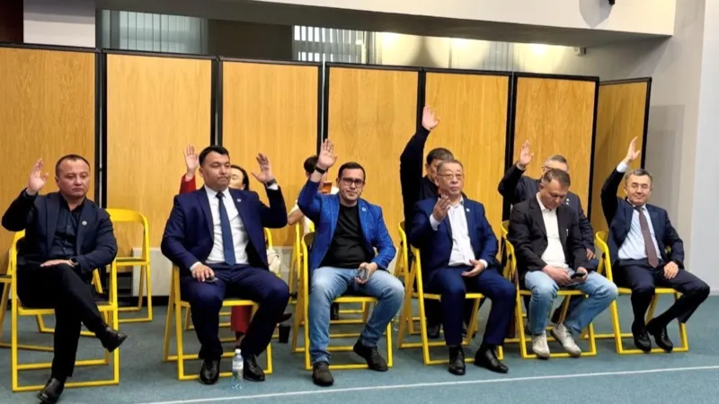 Голосование на общественном совете Алматы