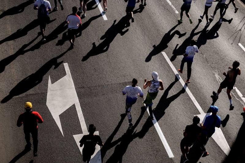 Город ради бегунов. Почему мегаполисы идут на неудобства ради массовых событий