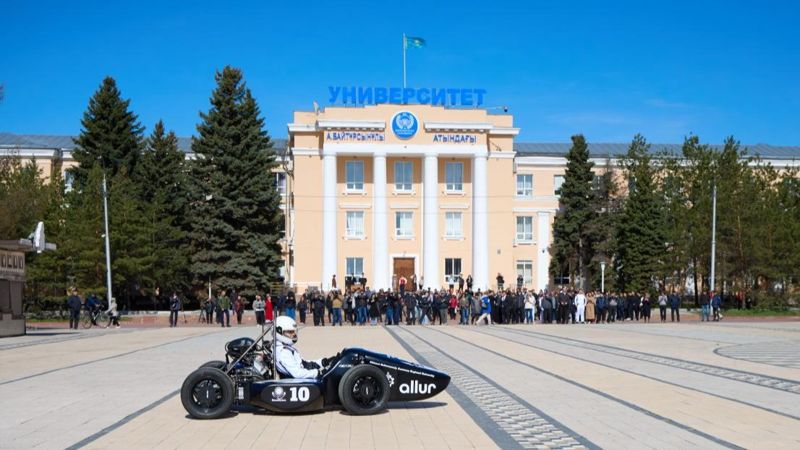 В Костанае студенты создали гоночный болид