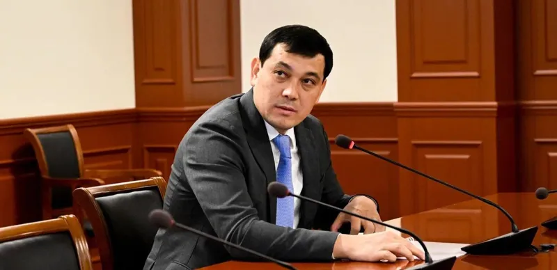 Нуркен Нуратов