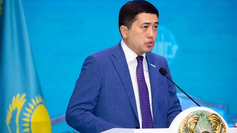 Секретарь партии Amanat Ержан Жилкибаев 