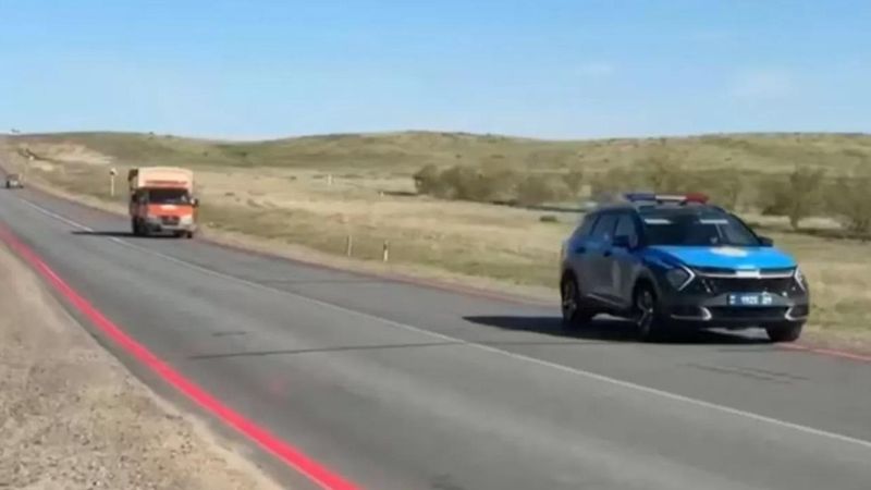 Красная разметка появилась на трассе в Карагандинской области
