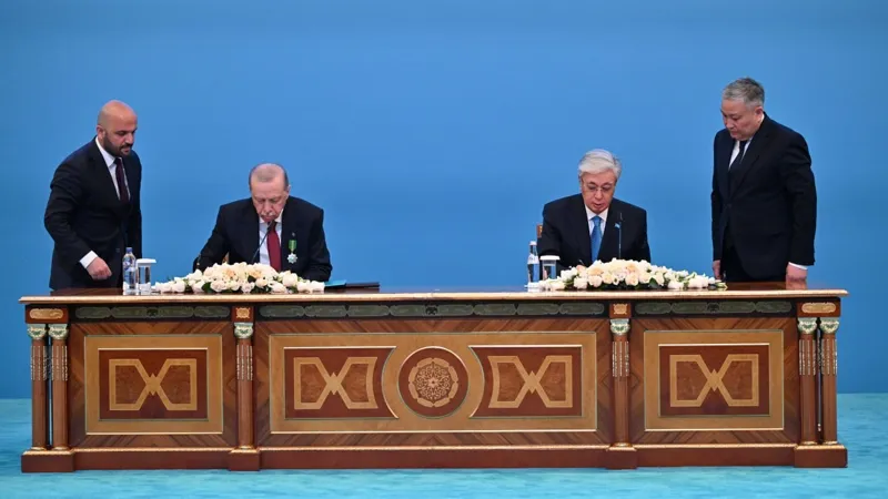 Президенты Турции и Казахстана