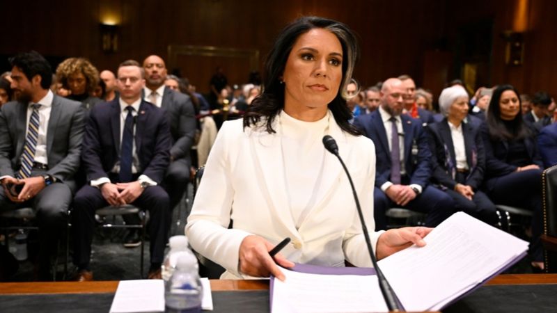 Глава Национальной разведки США подала в отставку