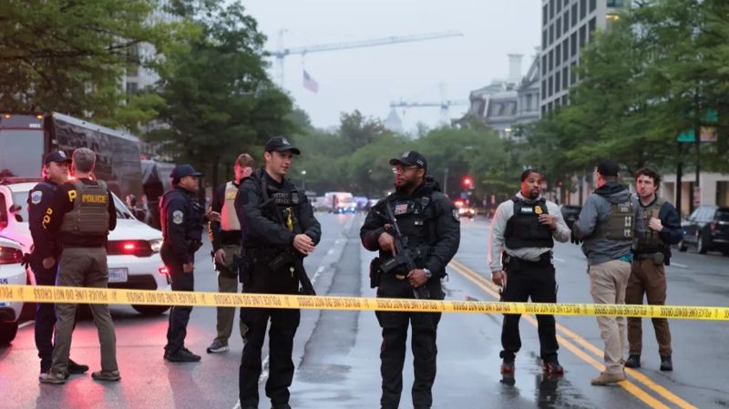 Мужчина открыл стрельбу у Белого дома в США