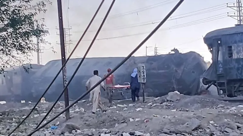 Подрыв поезда в Пакистане