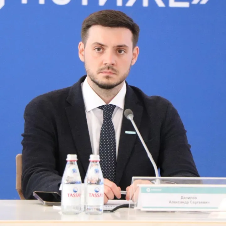 Александр Данилов