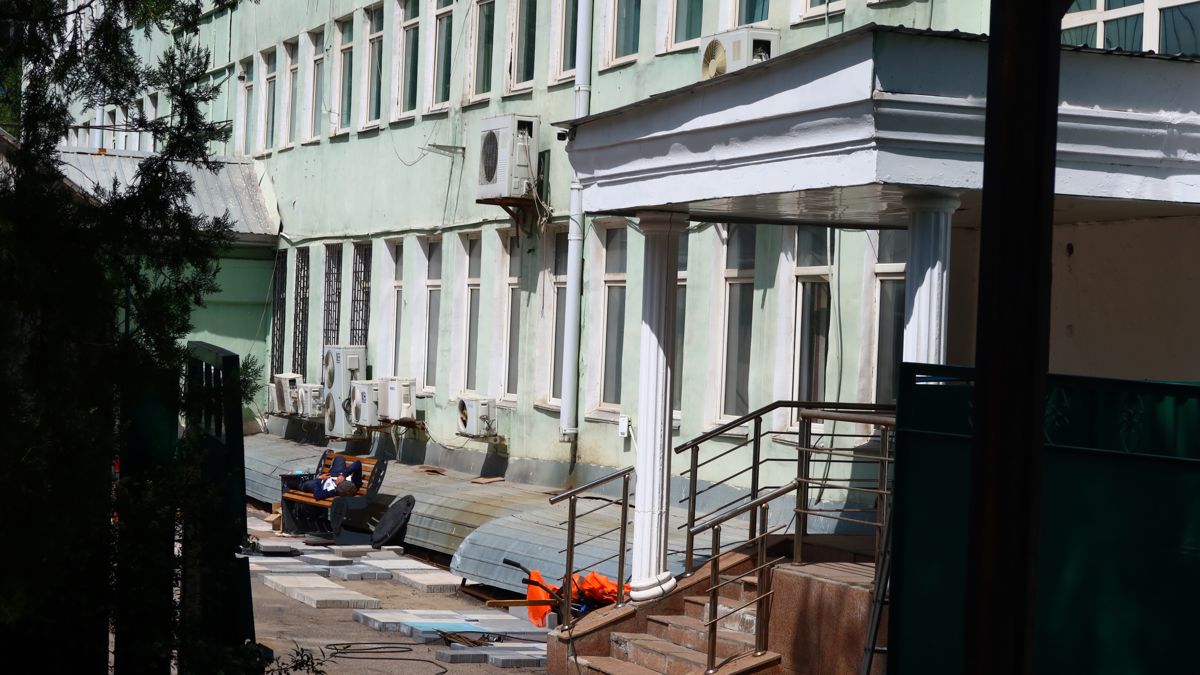Подготовка к ремонту и изнуряющая жара