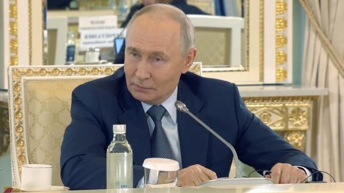 Путин назвал Казахстан "не самым лёгким партнёром" для России