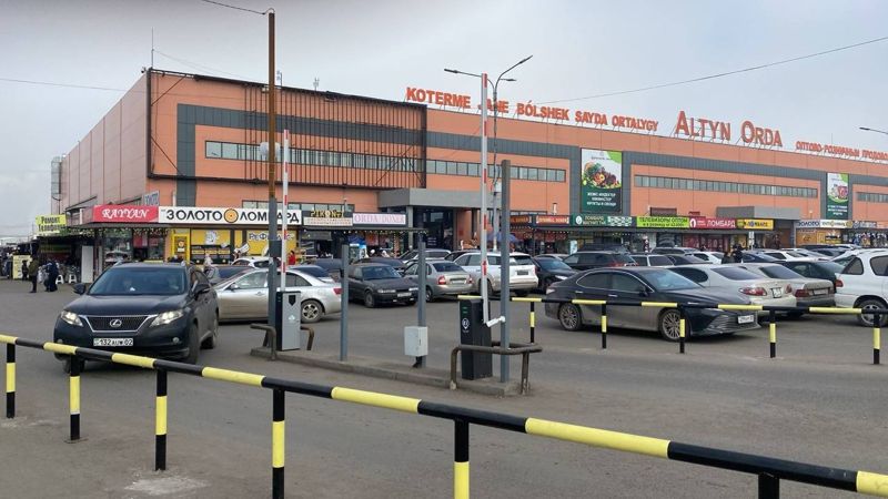 На рынке "Алтын Орда" выявили посредников с завышенными наценками
