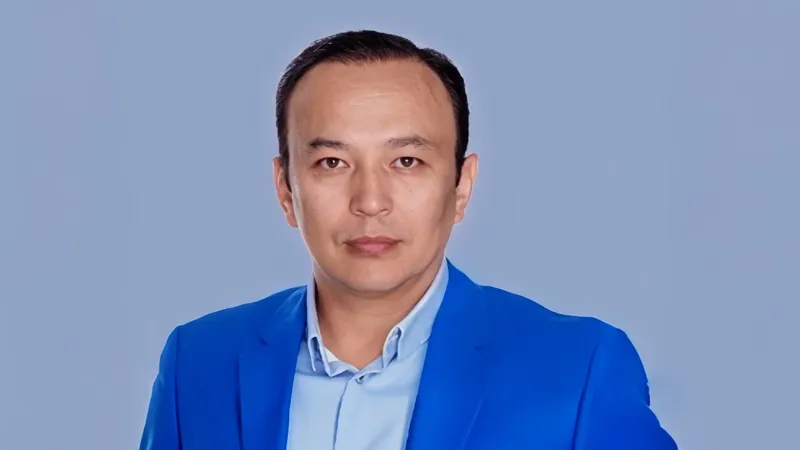 Мурат Утемисов