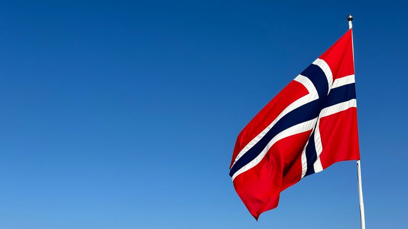 Сына норвежской кронпринцессы приговорили к четырём годам тюрьмы по делу об изнасиловании