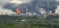 Украинские беспилотники попали в москвоское НПЗ