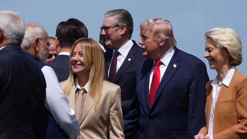 "Моя популярность – не ваше дело": Трамп и Мелони поссорились из-за селфи