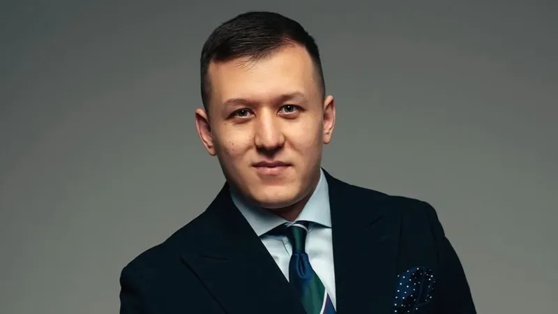 Дамир Аманжолов