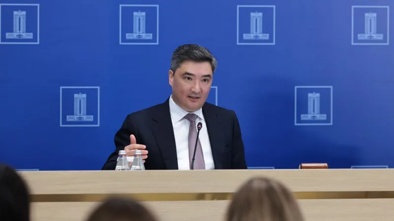 Олжас Бектенов