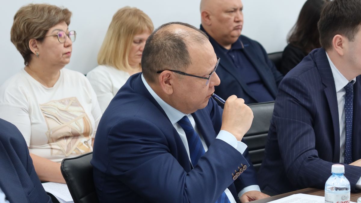 Алтая Рахимбетова было интересно слушать, потому что он, кажется, старался объяснять профессиональные вещи простым языком
