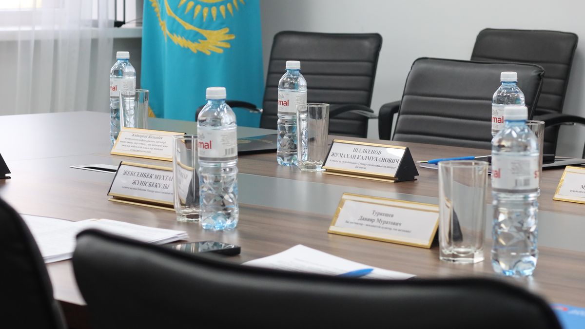 Оформление заседания у ревкомиссии