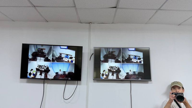 Суд над журналисткой Гульнарой Бажкеновой начался в Алматы