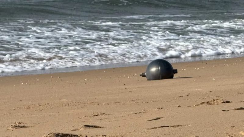 В Австралии на пляж вынесло космический мусор