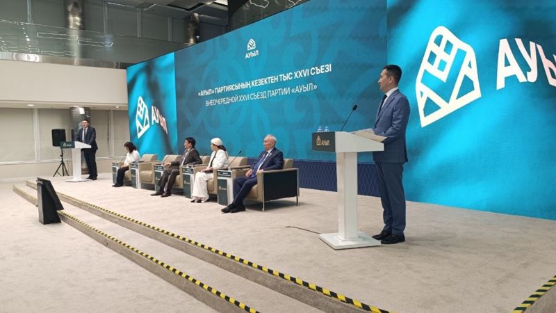 Два экс-кандидата в президенты, фермеры, учёные и герой труда: кого "Ауыл" ведёт на выборы в курултай