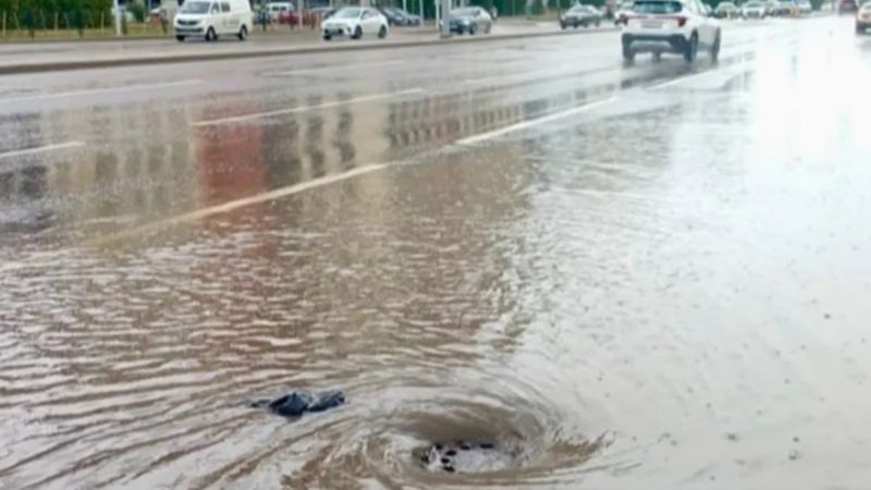За два дня в Астане выпало около трети месячной нормы осадков