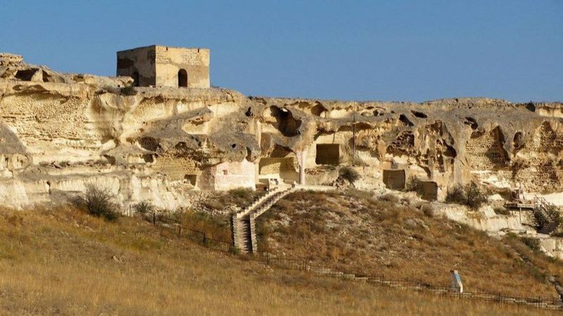 Скальные мечети на западе Казахстана внесли в список всемирного наследия ЮНЕСКО